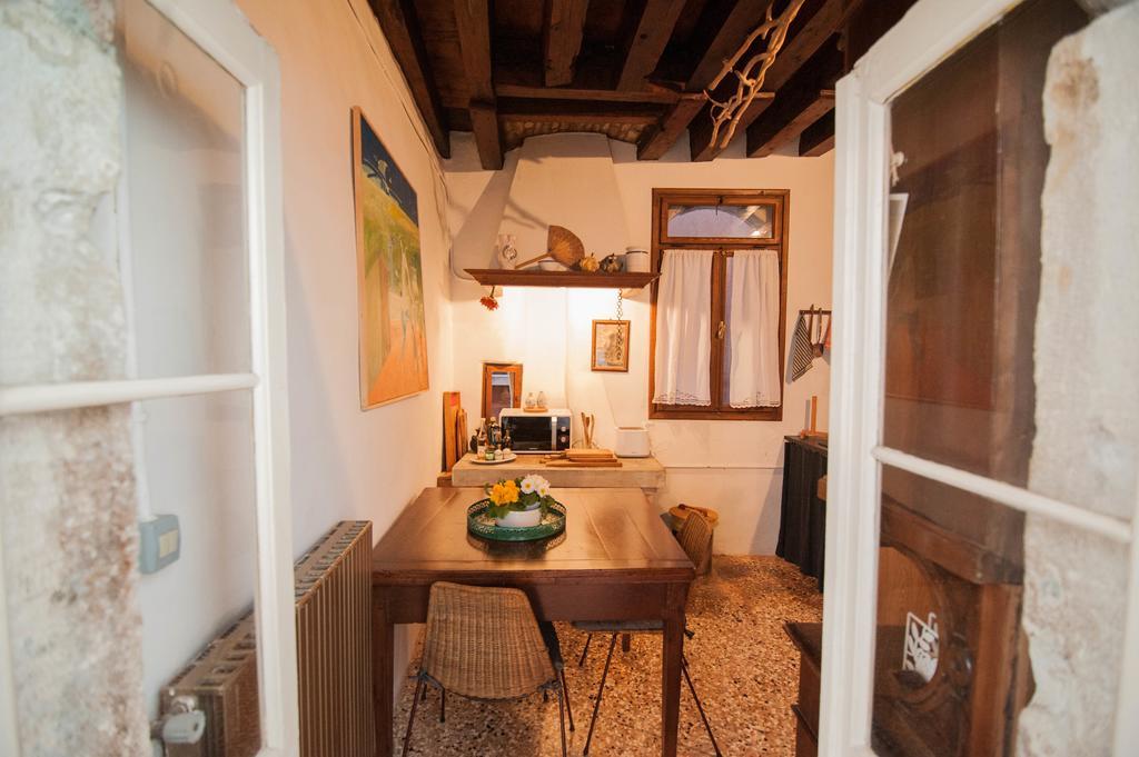 Apartamento Casa 300 *